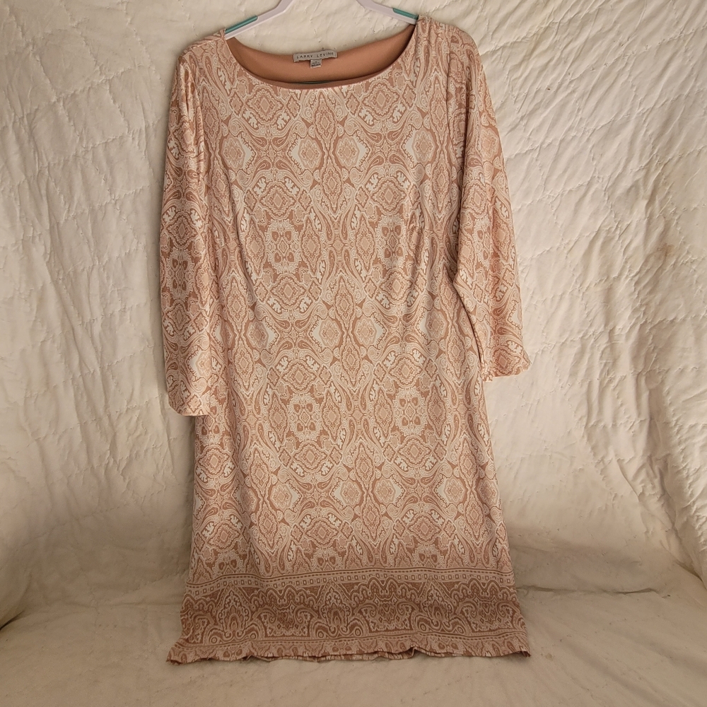 Larry Levine Peach and Cream Midi Dress